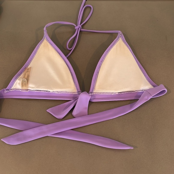 Victoria’s Secret adjustable triangle lavender top - Picture 5 of 6